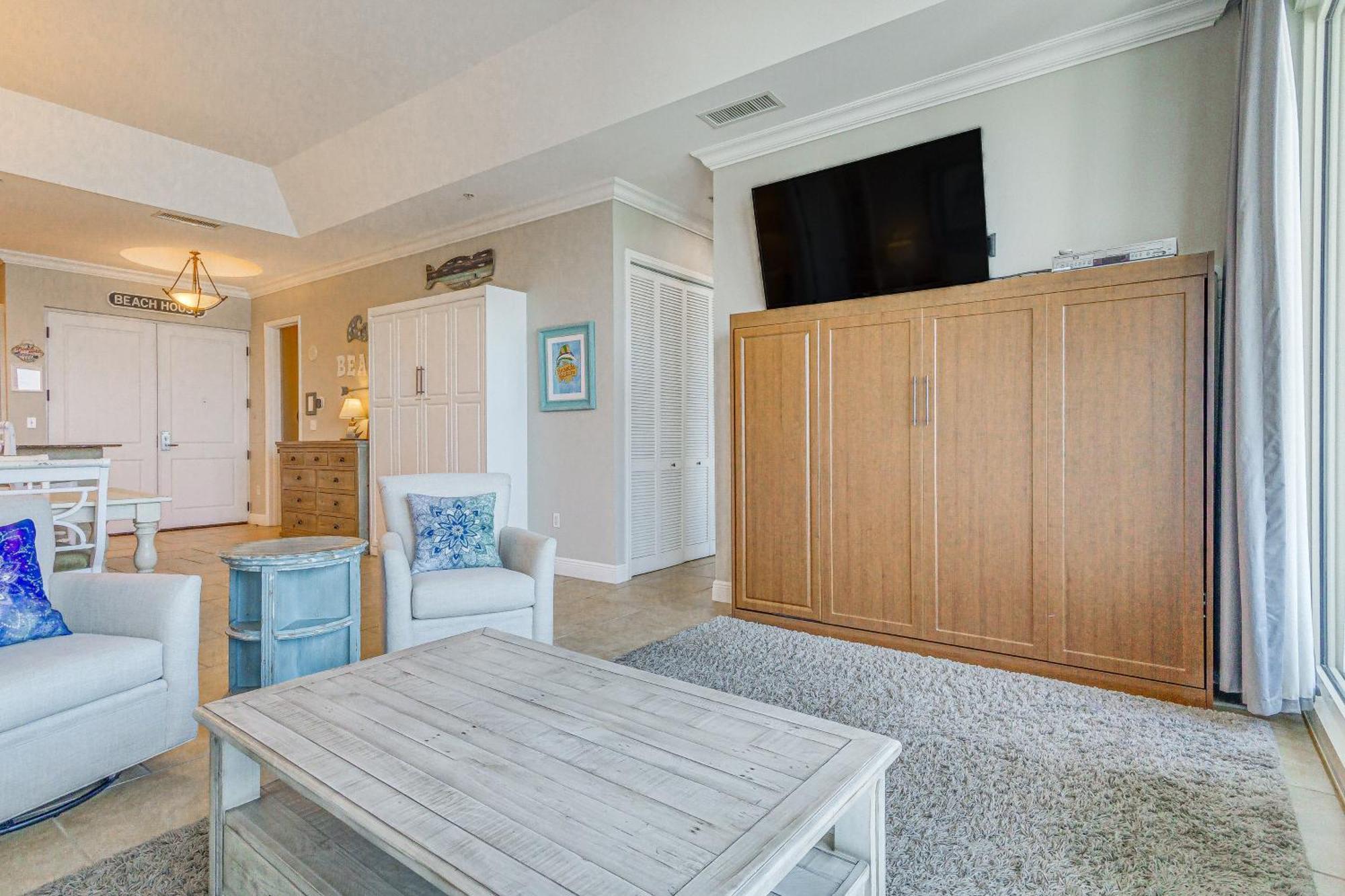 Pensacola Penthouse With View And Pool Access! Apartment Pensacola Beach